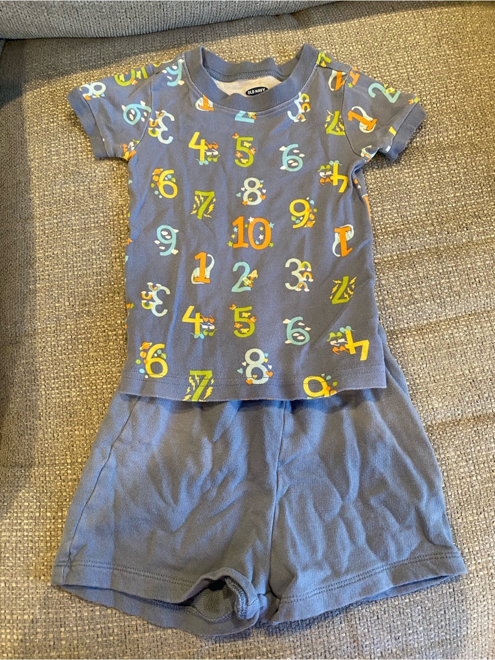 Old Navy Toddler and H&M Blue Number-Print two piece set